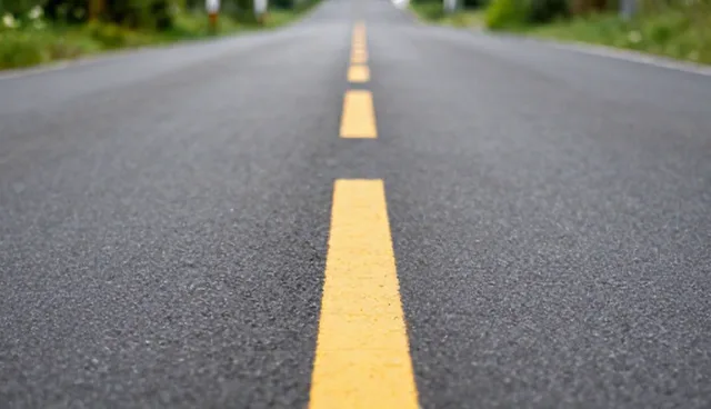道路标线涂料选型建议：如何有效控制成本